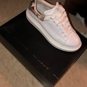 Steve Madden Sneakers